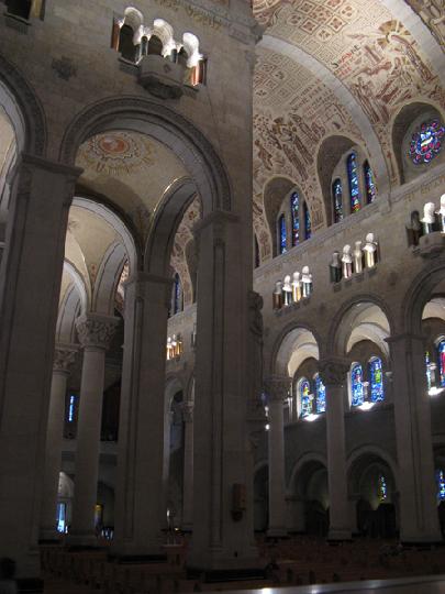 Ste Anne de Beaupre 010.JPG